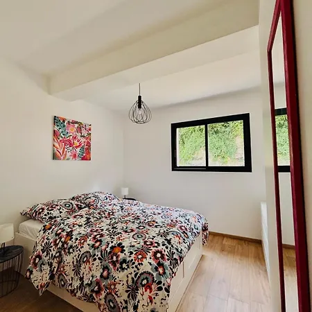 Maison Privée, Calme, Parking, Jardin Villa