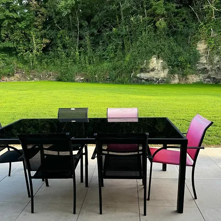 Maison Privee, Calme, Parking, Jardin Villa