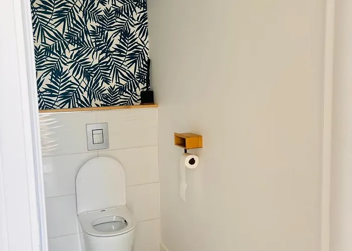 Villa Maison Privee, Calme, Parking, Jardin Reviers