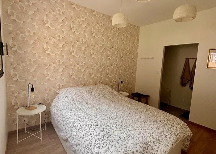 Villa Maison Privee, Calme, Parking, Jardin *