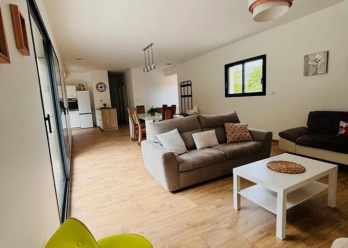 Maison Privee, Calme, Parking, Jardin Villa Reviers